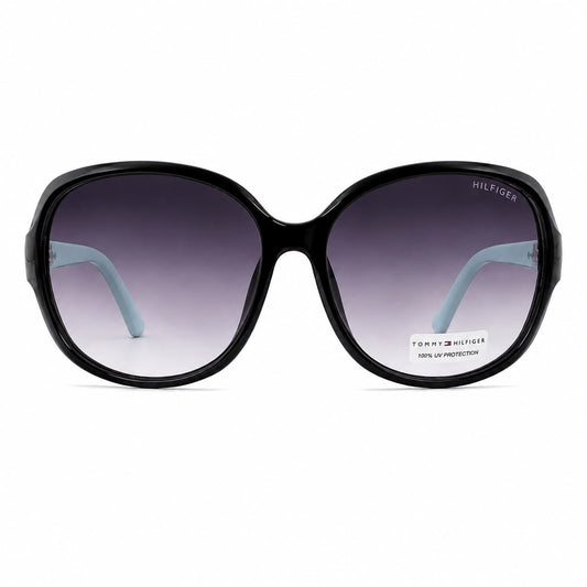 Tommy Hilfiger – Lentes de Sol Rectangulares Negros con Lente Oscuro