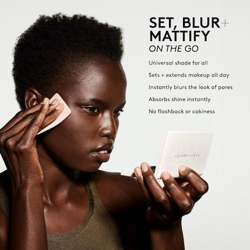 Fenty Beauty Invisimatte – Polvo compacto fijador y matificante